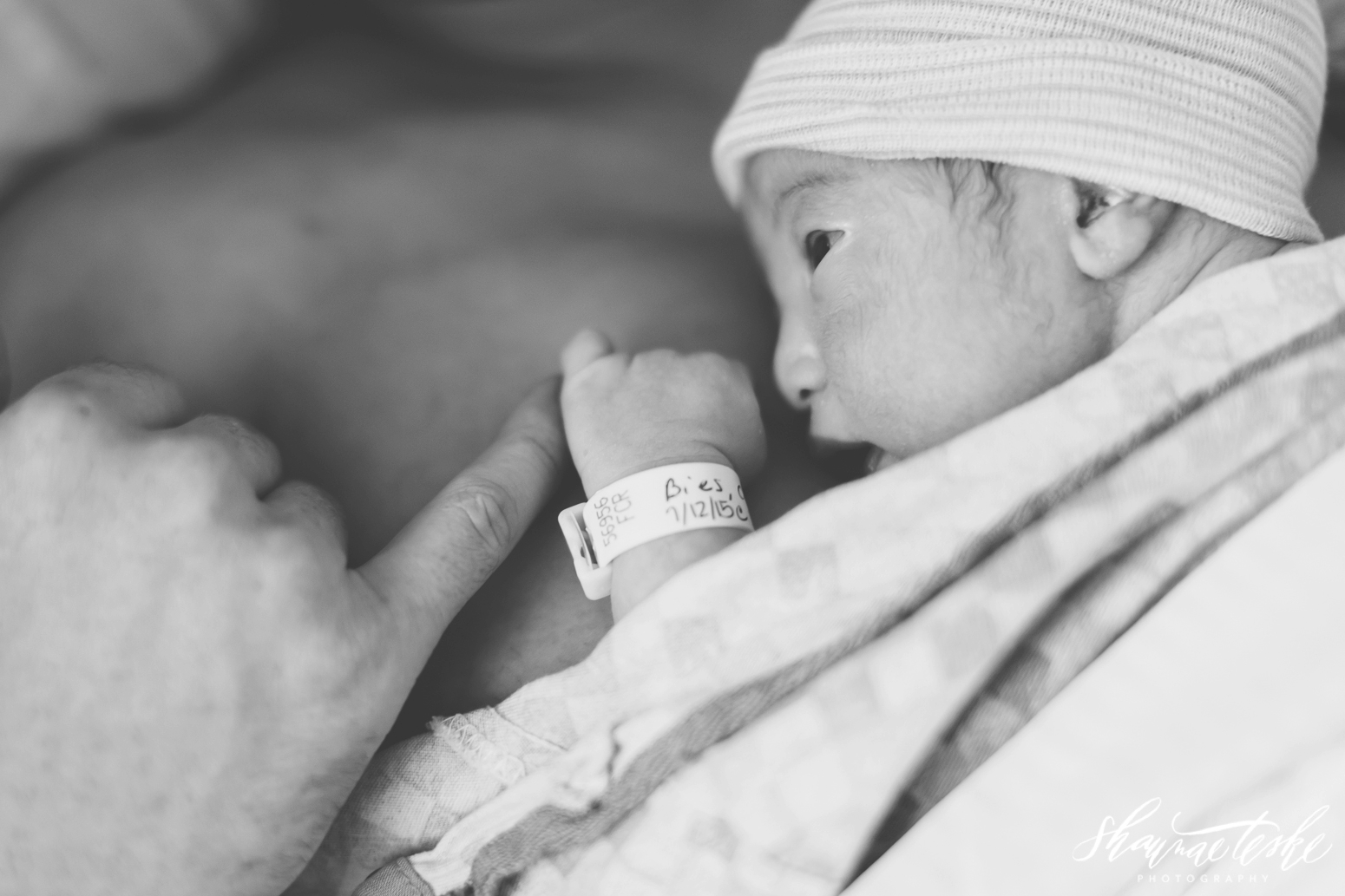 shaunae_teske_wisconsin_photographer_birth-story-stanley-walter-newborn-141