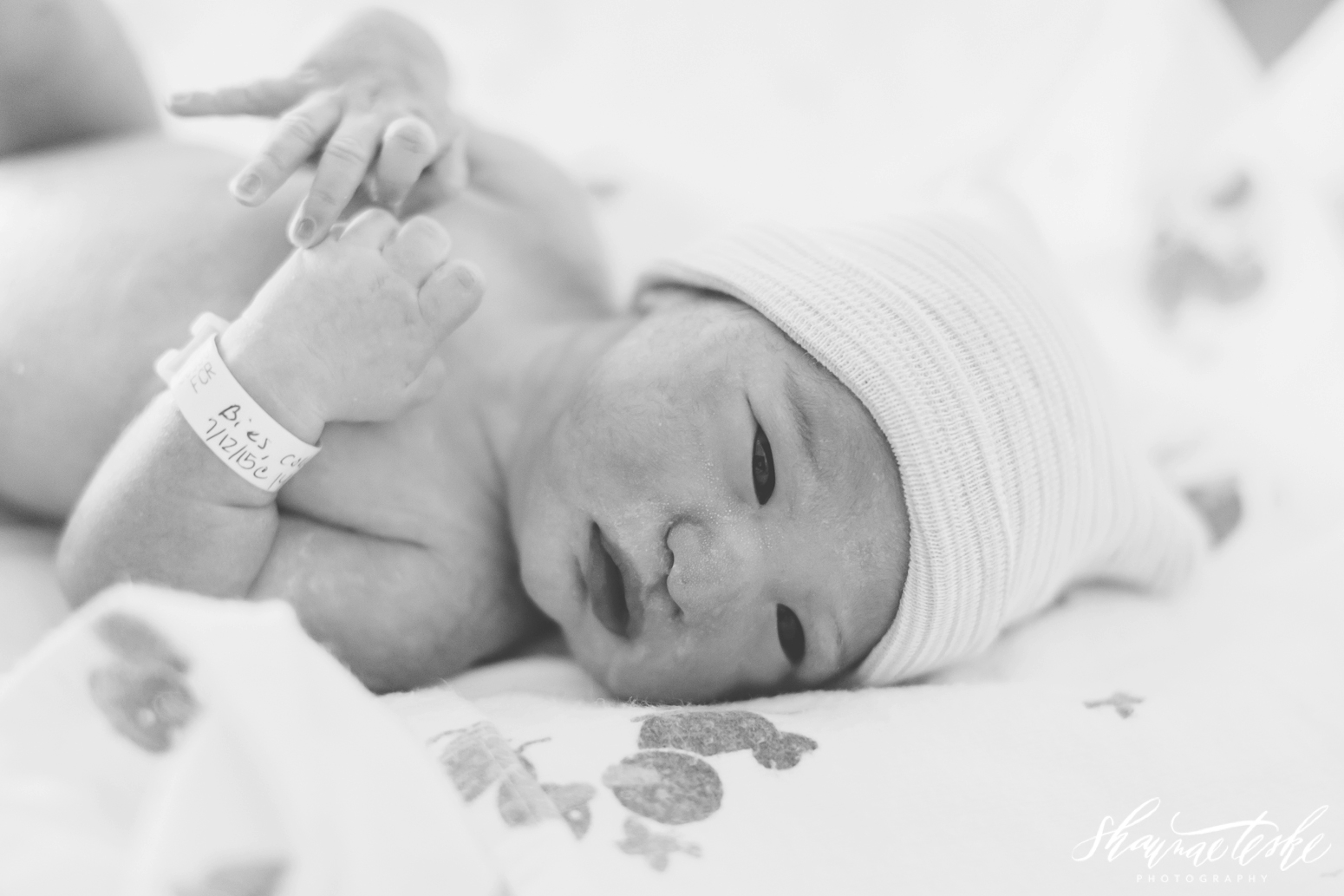 shaunae_teske_wisconsin_photographer_birth-story-stanley-walter-newborn-91