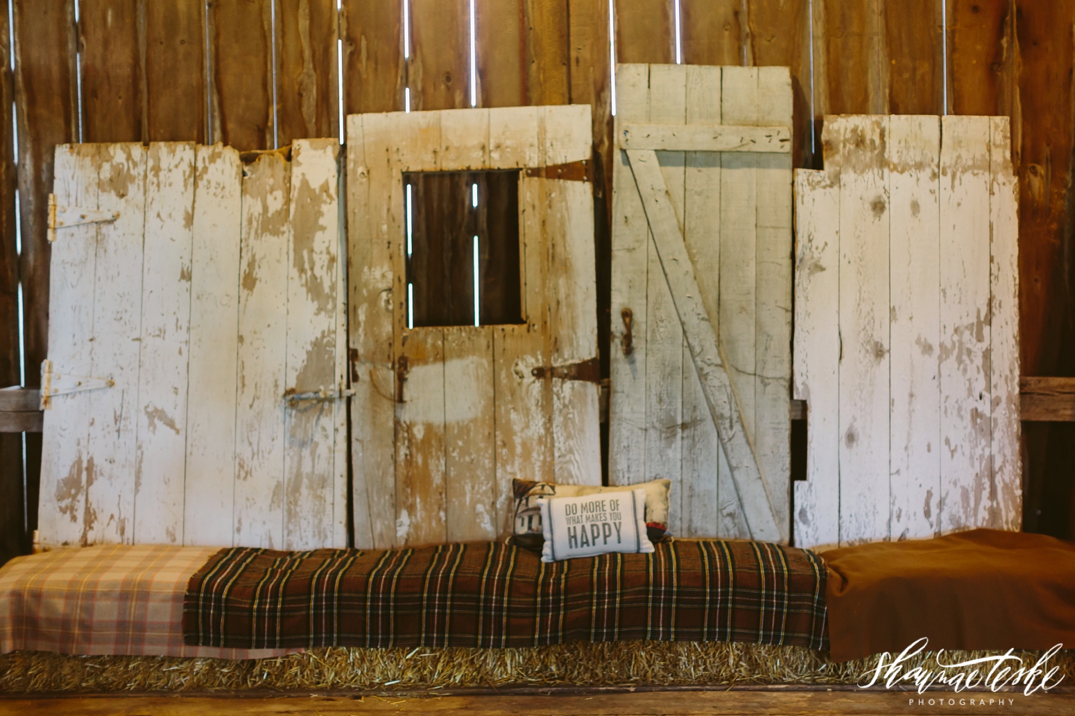 shaunae_teske_wisconsin_photographer_rising-tide-society-september-barn-tuesdaystogether-17