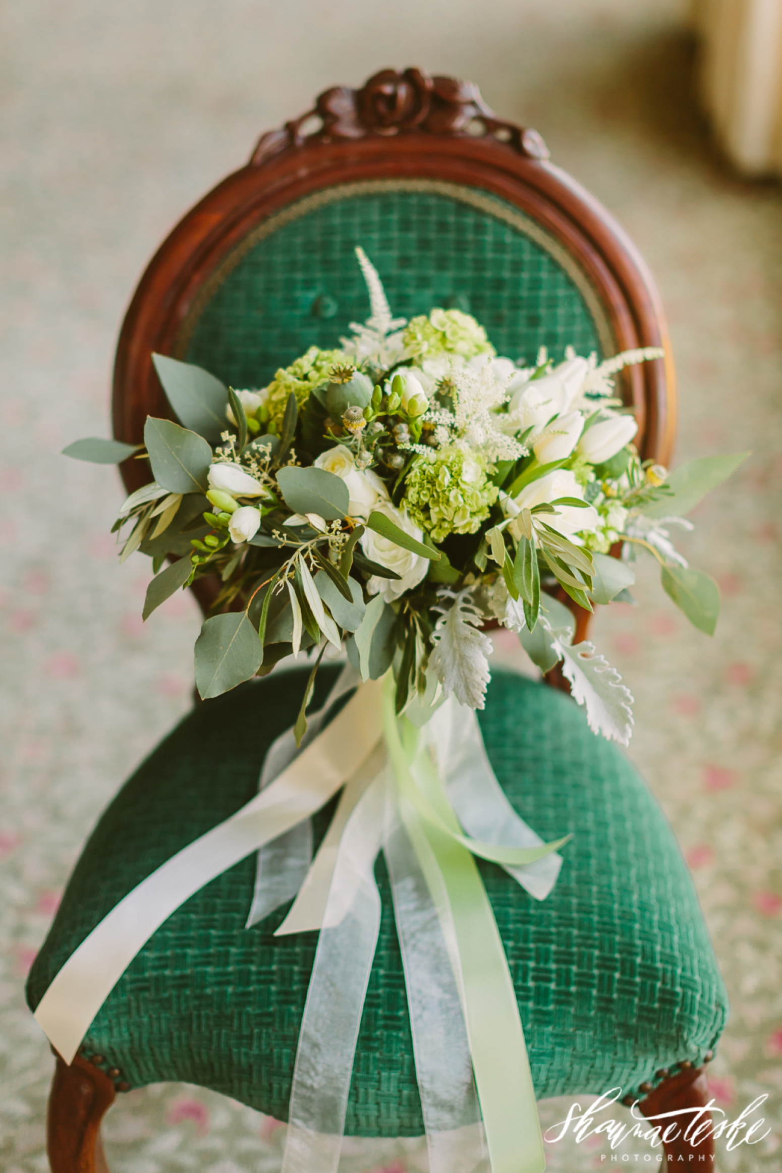 wisconsin_photographer_wedding-shaunae-teske-jade-emerald-styled-bridal-shoot-oneida-109