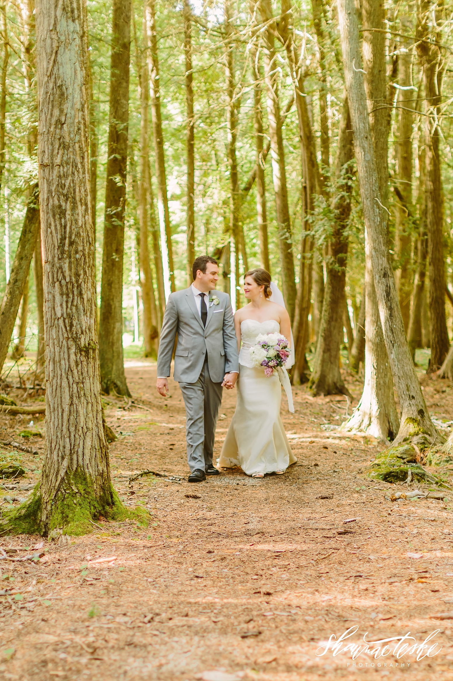 wisconsin-wedding-photographer-shaunae-teske-door-county-gordons-lodge-carley-ryan-192